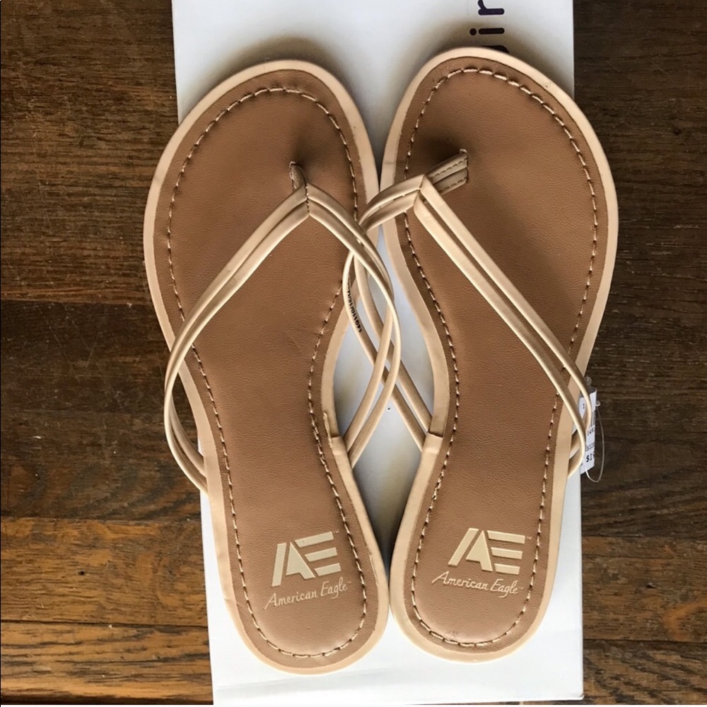AMERICAN EAGLE SANDALS